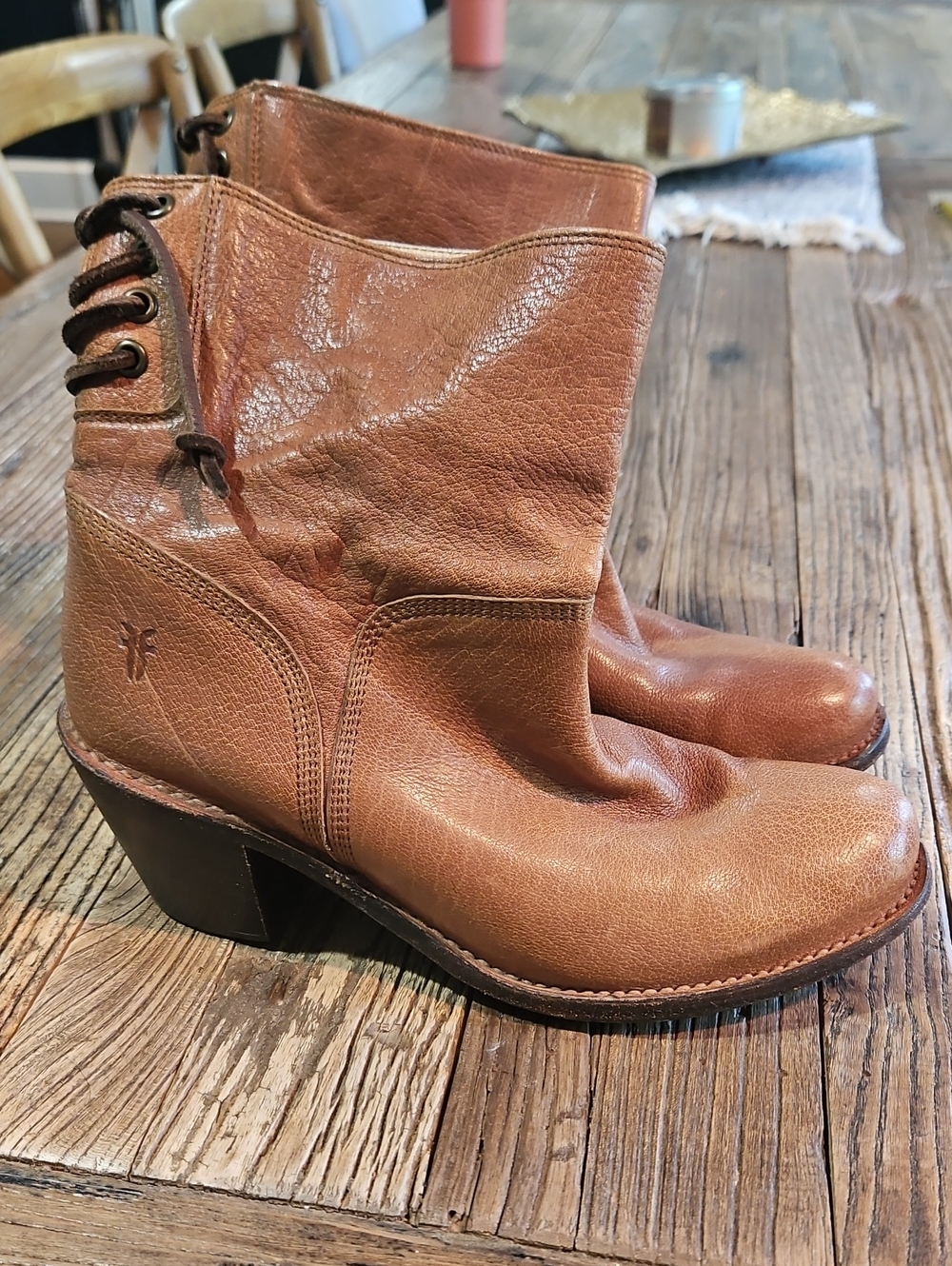 Frye Carmen Leather Lace-Back Ankle Boots Size 9
